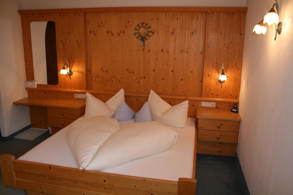 Bed and Breakfast Haus Oberland Sankt Anton am Arlberg Esterno foto
