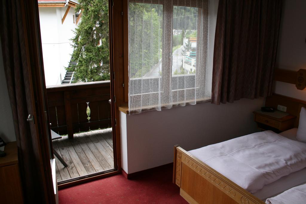 Bed and Breakfast Haus Oberland Sankt Anton am Arlberg Esterno foto