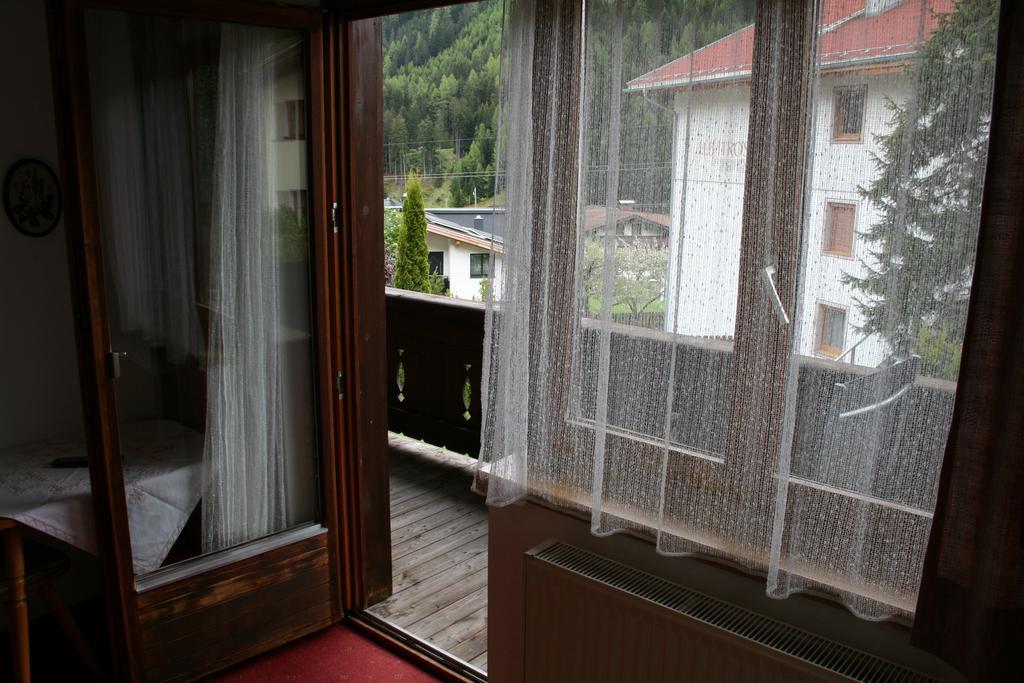 Bed and Breakfast Haus Oberland Sankt Anton am Arlberg Esterno foto